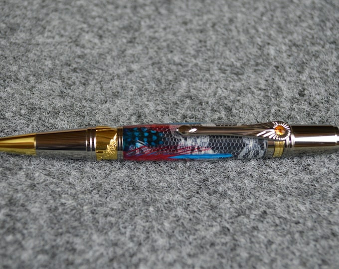 Custom Feather Pen, Feathers and Lace, Handmade Acrylic Pen, High End Ballpoint, #0118