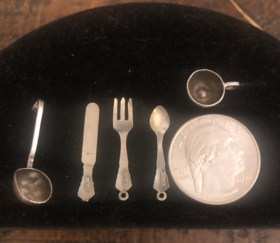 Lot De Breloques Vintage En Argent Sterling 925 - Pour Bracelet - État Bon Non Nettoyé