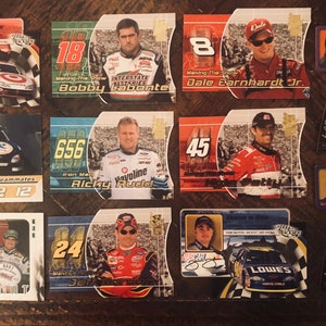 11 Press Pass 2002 Nascar Trading Cards VGC