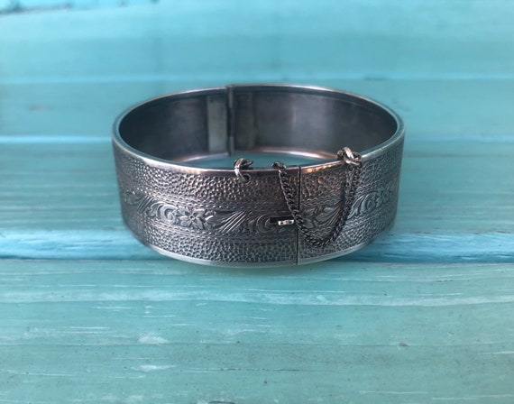 Beautiful Vintage/Antique STERLING Silver Thick-Heavy Open