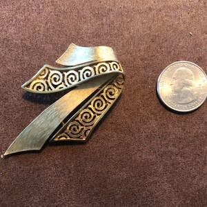 Vintage Brooch/Pin