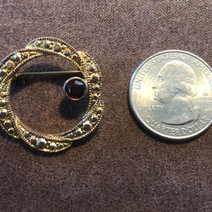 Vintage Brooch/Pin
