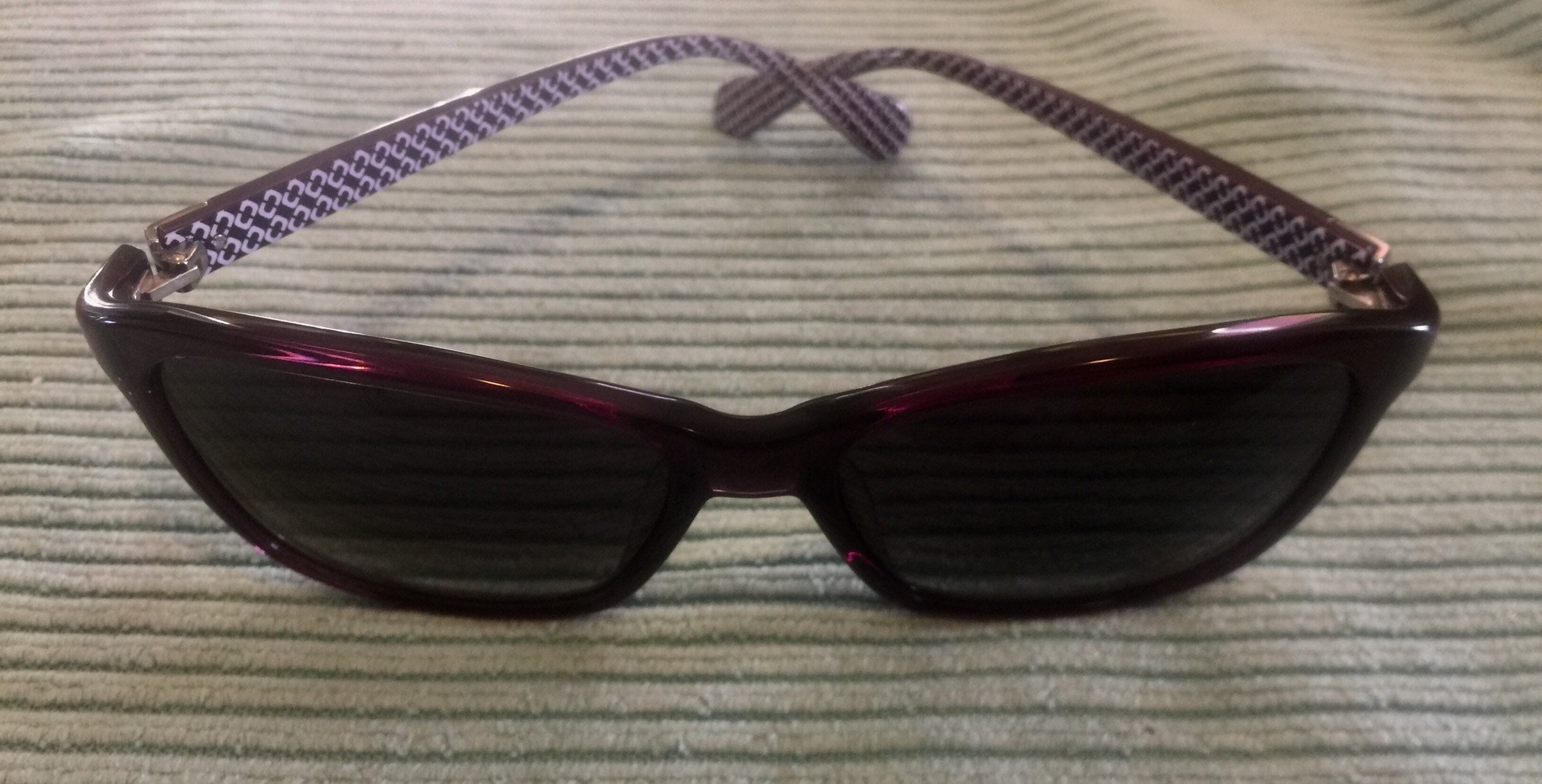 New Authentic Diane Von Furstenberg Plum Sunglasses DVF6005  display picture 1