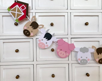 Farm Animals banner. Red Barn garland with Cow, Sheep, Pig, Horse. First Birthday, Cake smash bunting, Photo prop.