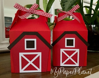 Red Barn party gift boxes. Farmyard party loot or favours, gable box.