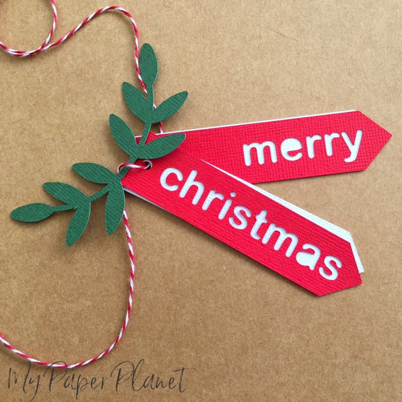 Christmas Gift Wrapping Tags red gift tags with green leaf. Etsy