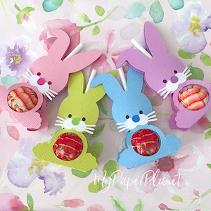 Bunny Rabbit Lollipop or Chocolate holder. Easter candy wrapper, class gifts.