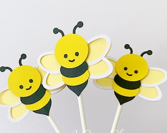 Bee Cupcake Toppers. Bumble bee, parent to bee, baby shower, Birthday, first birthday party decor.