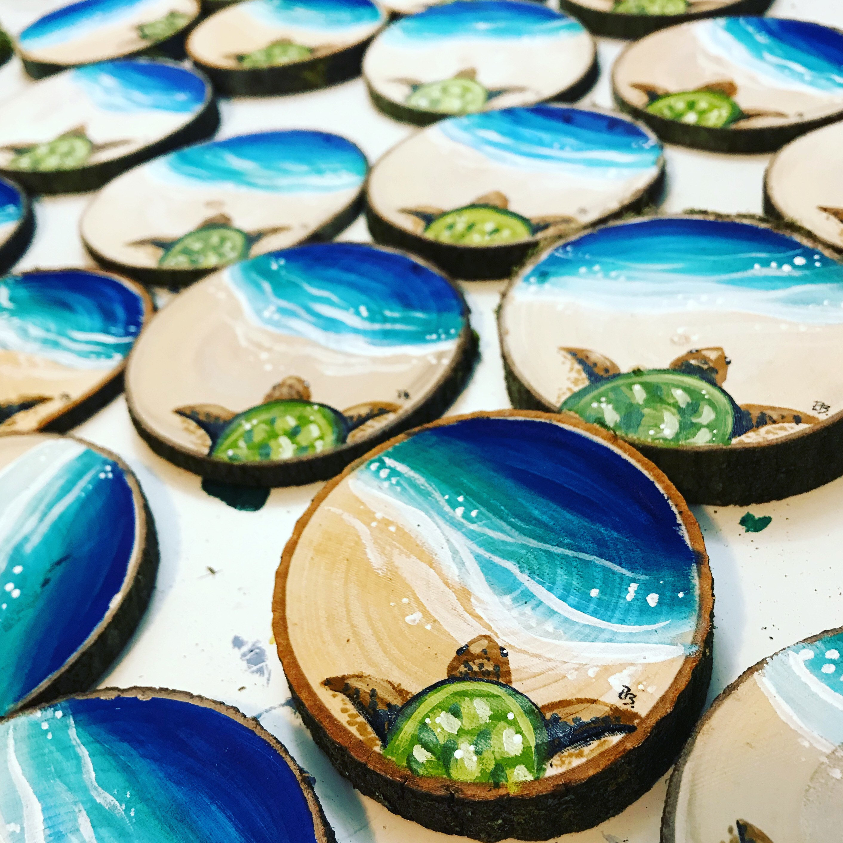 Wood Hand Painted Sea Turtle Beach Hawai’i Florida California Mexico ...