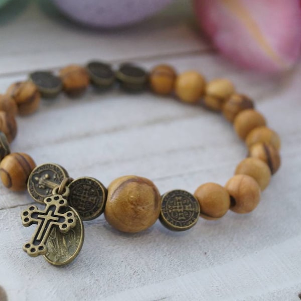 Rosary Bracelet Unisex Olive Wood St. Benedict Miraculous Medal Handmade with Olive Wood Beads from Bethlehem made with Love! :)