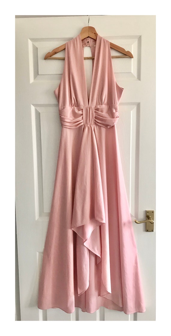 Elegant Vintage 70s Halter Neck Long Silky Dress i