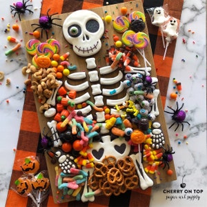 Skeleton Cookie Cutter Set with FREE online decorating class