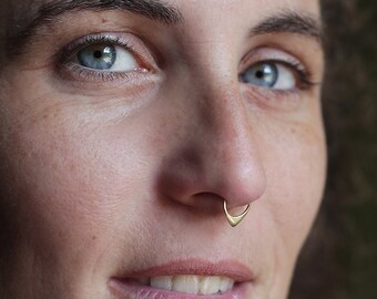 Tear Drop Septum Ring, Chevron Septum Jewelry, Septum Nose Ring, 14k Gold Septum Ring, 18/16g Septum Ring, Tribal Septum Ring