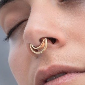 Unique Wide Solid Gold Septum Ring, Clicker Hoop Nose Cuff, Septum Clicker, Double Hoop Cartilage Earrings, Septum Jewelry, Helix Piercing