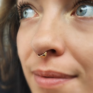 Solid Gold Septum Ring, Dainty Nose Cuff, Gold Septum Piercing, 18g / 16g Septum Ring, Septum Jewelry, Wide Septum Ring, Dainty Septum Ring