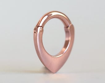 Triangle Septum Ring, Rose Gold Piercing Jewelry, 14k Gold Septum Ring, Solid Gold Teardrop Septum, Pointy Septum Clicker 18/16/14G