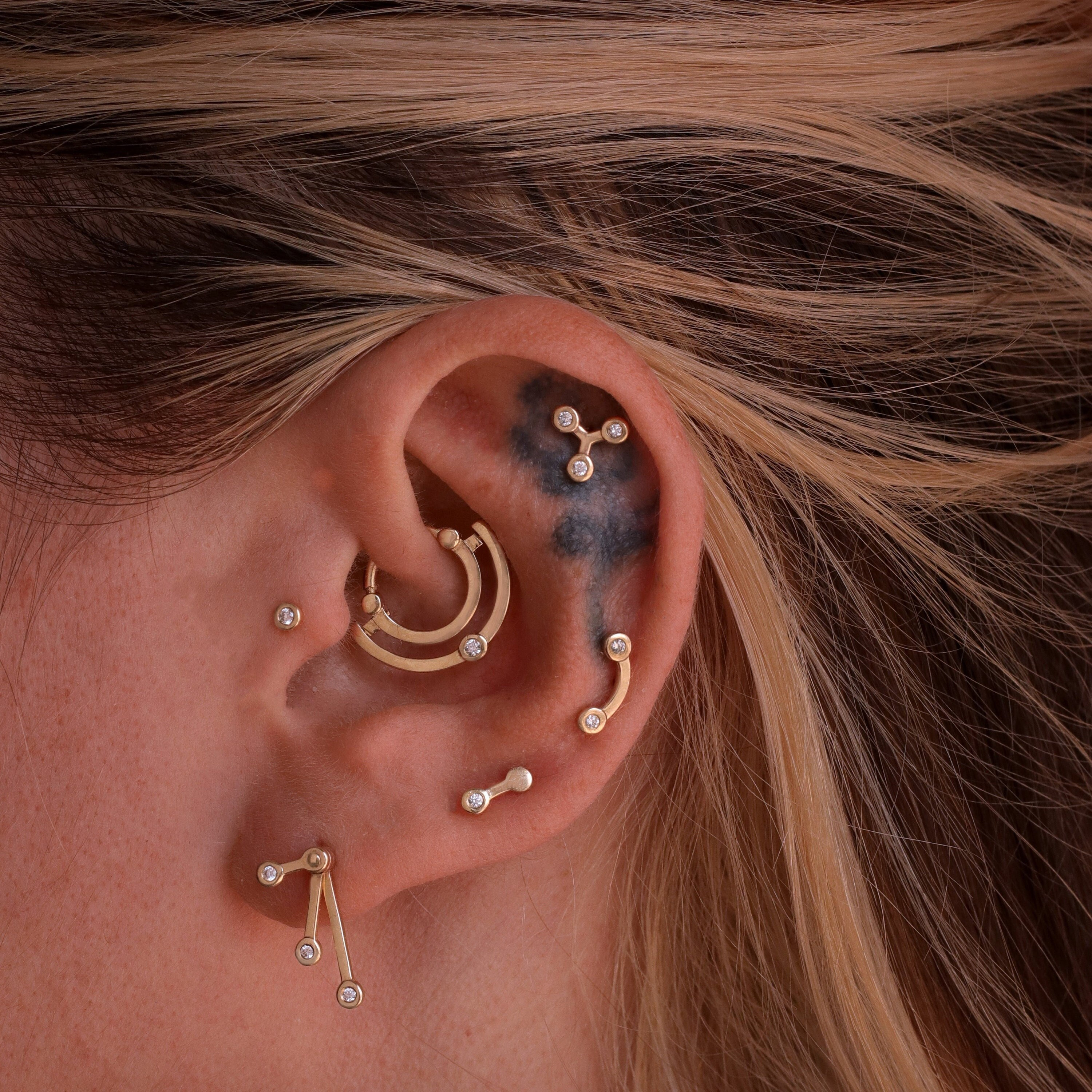 Daith Piercing, Daith Earring, Conch Clicker Piercing, Dangling Helix  Earring, Helix Piercing, 14k Solid Gold Earring for Women - Etsy