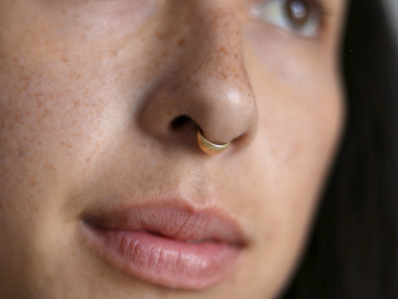 Gold Septum Clicker Ring, Nose Piercing, 18/16g Septum Jewelry, Small Septum Ring, Dainty Nose Ring, Minimalist Nose Ring, Wide Septum Ring image 1