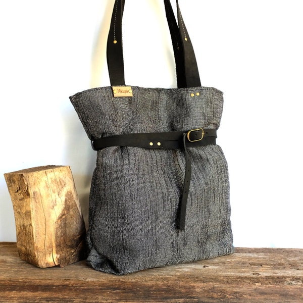 Grey Handbag | Hip Totebag | Mikuya