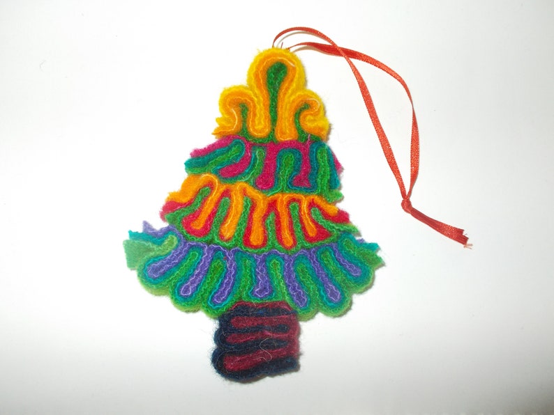 Colourful Christmas Tree Kit image 5