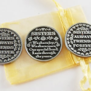 Set van 3 Sisters Always Friends Forever-munten met zakje van organza