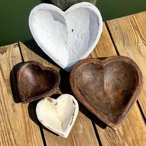 Cuenco de madera para exhibir masa en forma de corazón (natural o blanco)