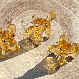 Mini Miniatur Glasballon Hundesitter Figur Sammlerstück - Einzeln Verkauft Gelb