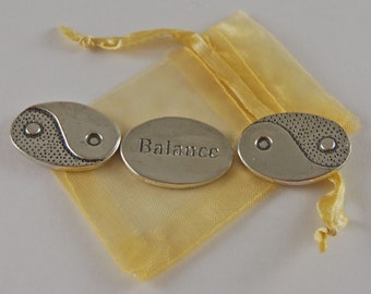 Set van 3 yin-yang-inspiratiemunten voor balans met zakje van organza