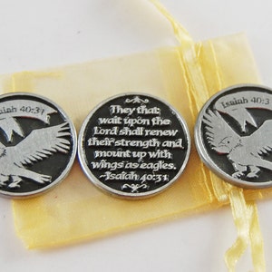 Juego de 3 fichas de bolsillo Eagle Soar con bolsa de organza