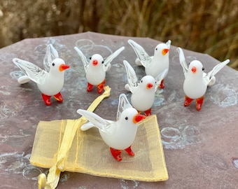 Mini miniatyrglasduvsittare samlarfigur - säljs styckvis med presentpåse