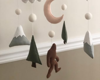 Bigfoot Mountain Arbre Nuage Feutre Bébé Mobile Baby shower Cadeau