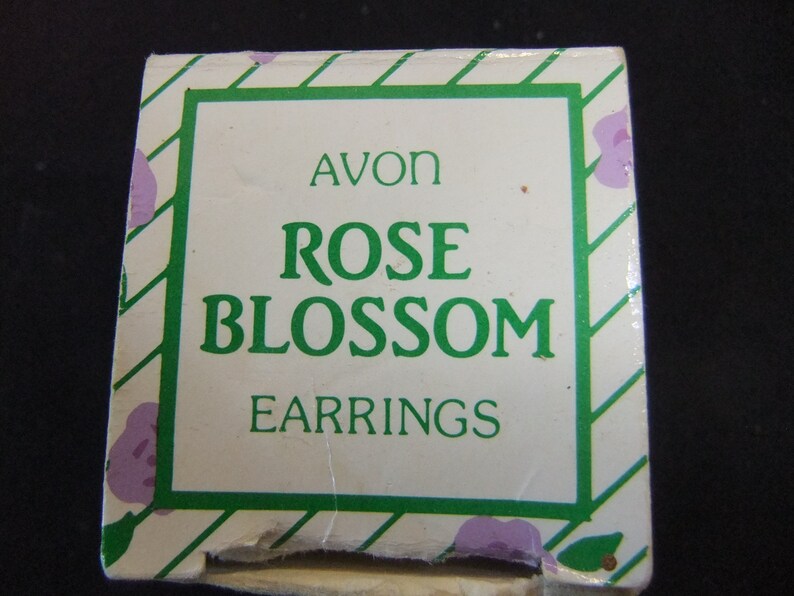 Stud Earrings Vintage 1985 in Original Box Rose Blossom Pierced Earrings Vintage Avon Earrings