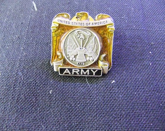 Vintage American Legion U.S.Army pin - Made in U S A