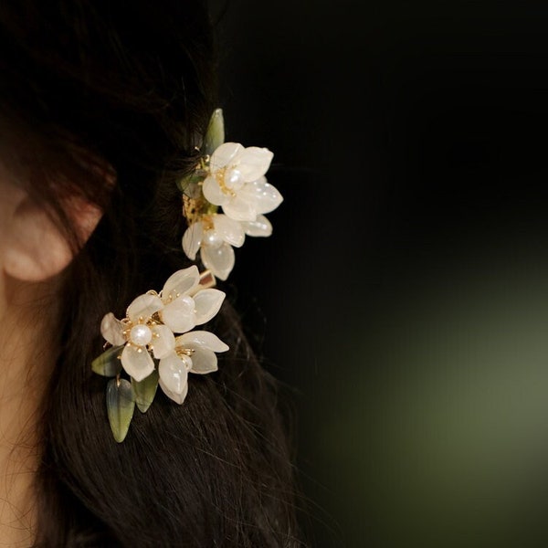 A Pair of Vintage Magnolia Flower Hair Clip Floral Hair Clip Retro Chinese Hanfu Hair Clip Wedding Side Hair Accessory