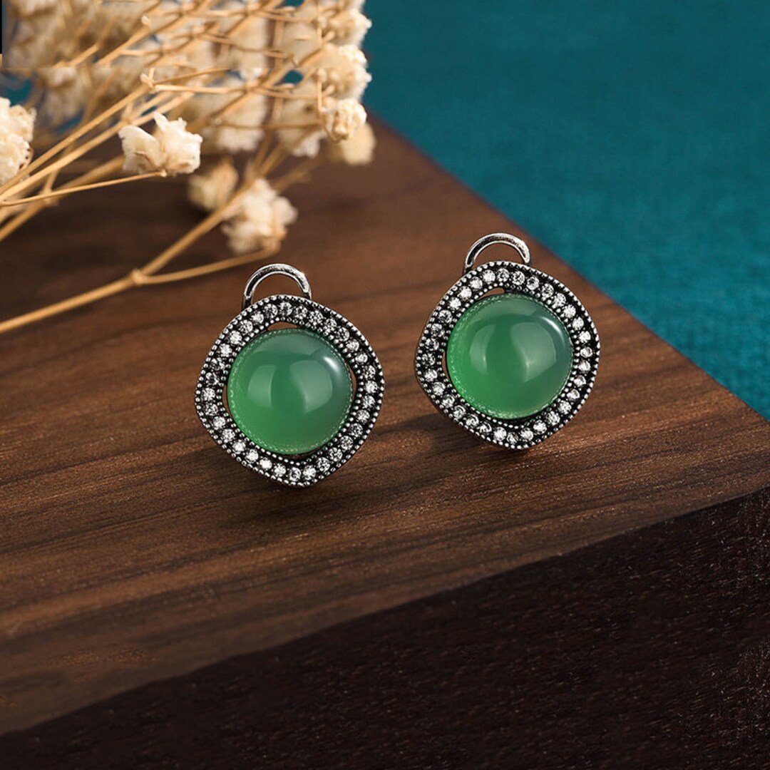 Vintage Green Jade Stud Earrings Retro Green Stud Earrings Etsy
