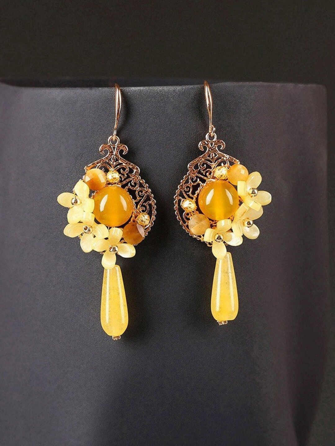 Yellow jade earrings Outlet