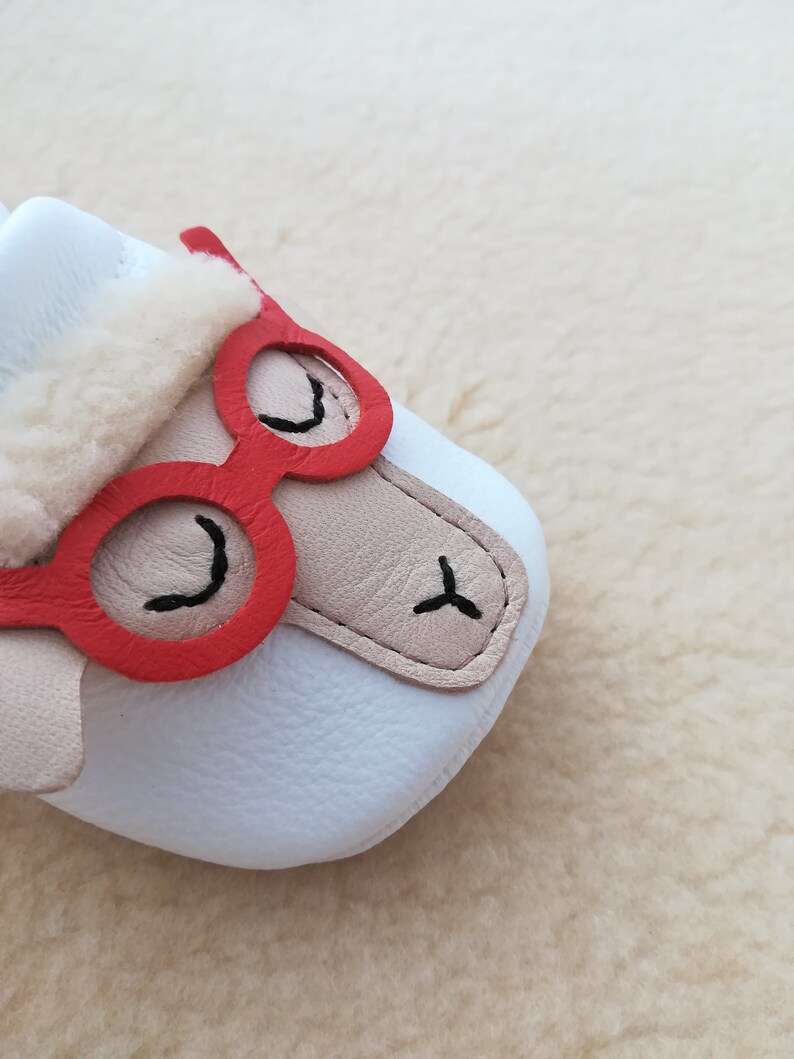 white baby shoes toddler shoes white leather baby shoes Sheep baby shoes first shoes baby moccasins baby boy shoes cute baby shoes
