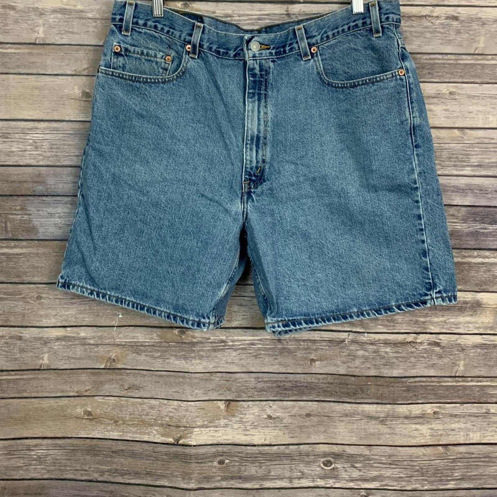 Vintage Levi's 550 Relaxed Fit Shorts 