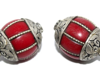 Red Howlite stone Beads (2 beads) Nepalese Beads Tibetan Beads Tibet Beads Tribal beads ethnic beads boho beads hippie beads BDS334