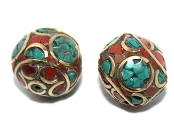 Turquoise beads coral beads (2 beads) Nepalese Beads Tibetan beads Tibet beads tribal beads bohemian beads country beads Nepal beads BDS924