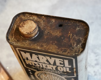 Rare Hard-to-find Vintage White MARVEL MYSTERY OIL, 1 GALLON CAN