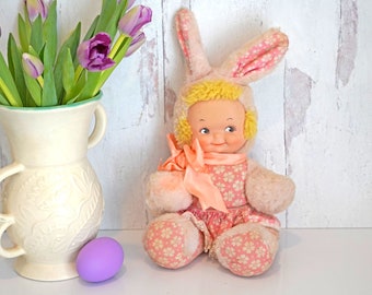 Vintage 1950s Knickerbocker Rubber Face Bunny Girl Doll, Musical Toy, Plays Rock a Bye Baby, Pink Daisy Dress, Faux Fur, Retro Easter Decor