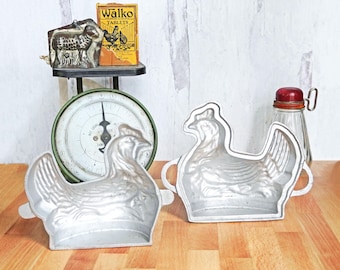 Vintage Cast Iron 2 Piece Rooster Pound Cake Pan, Detailed Rooster Design, Standing Cake, 3 Dimensional, Rustic, Farmhouse Kitchen