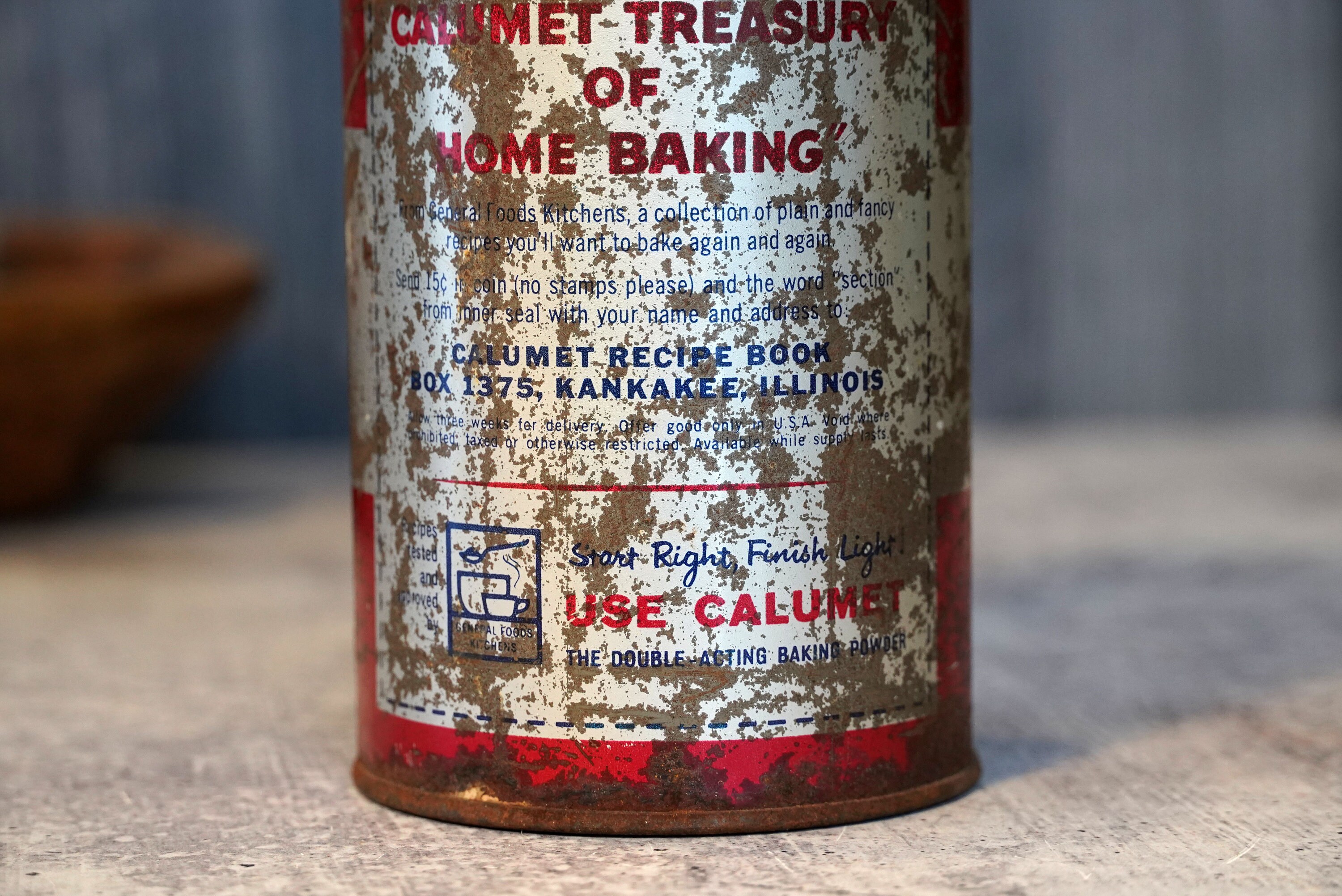 Vintage 1950s Calumet Baking Powder 1 Lb Tin, Metal Lid
