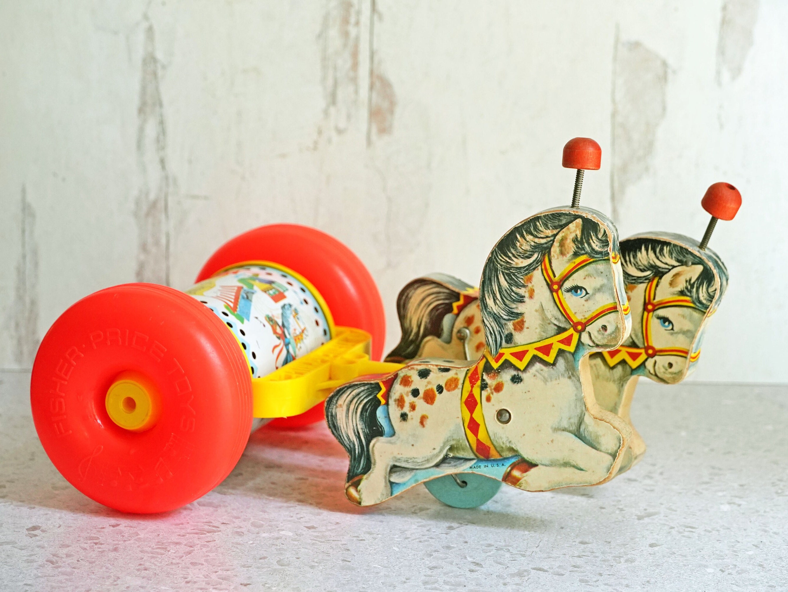 Vintage 1965 Fisher Price Banbury Cross Ponies Musical Chime Pull
