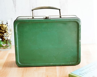Vintage 1940s Rustic Forest Green Metal Children's Lunch Box, Metal Domed Handle, Craft or Garden Storage, Farmhouse, Shabby Cottage Decor