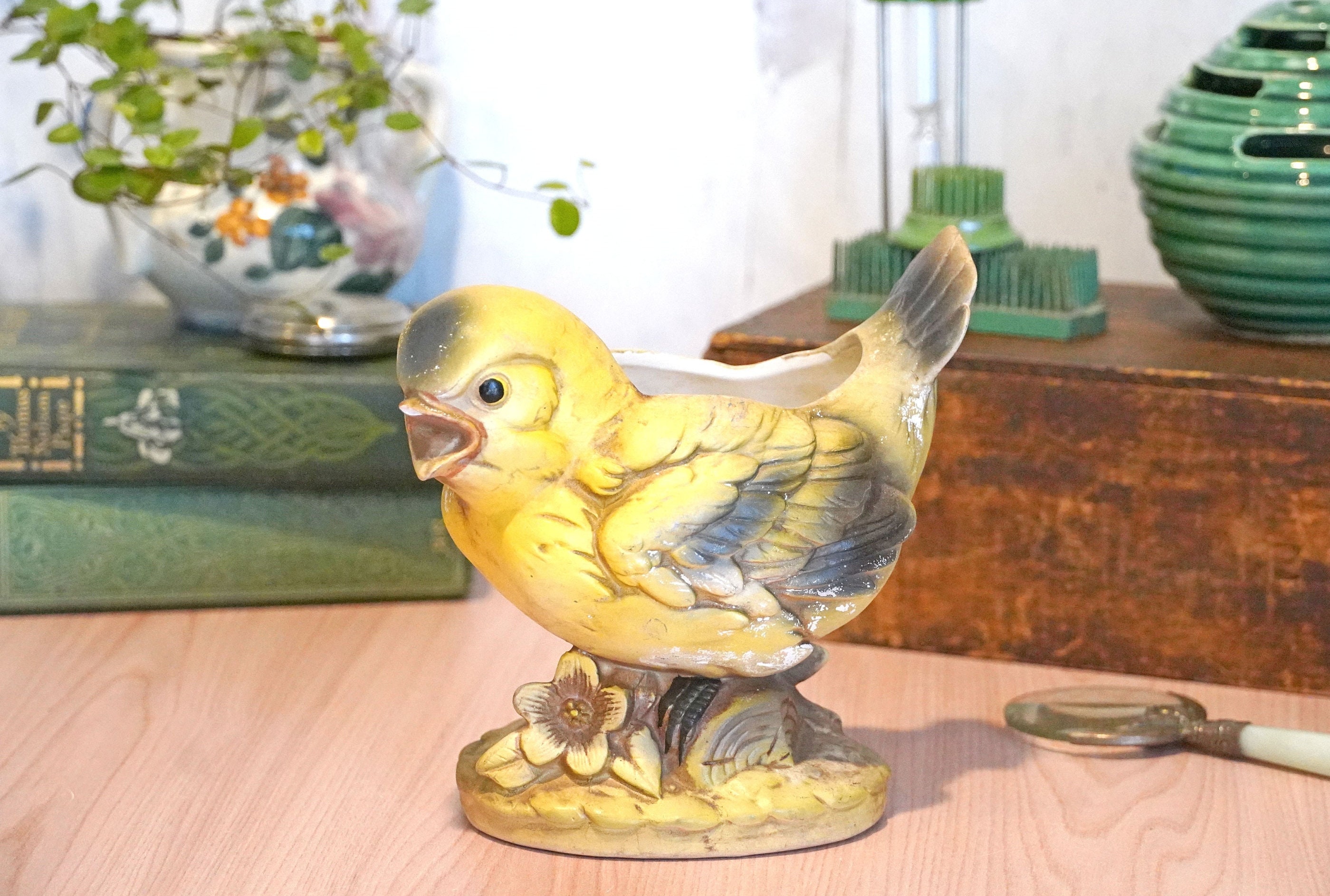 Vintage Inarco Porcelain Goldfinch Planter, E 1594, Made in Japan