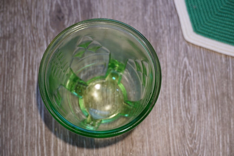 Vintage 1920s A /& J Uranium Glass 2 Cup Art Deco Mixer Base Measuring Cup with Pointed Arches Footed
