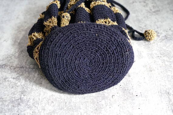 Vintage 1940s - 1950s Black and Gold Crochet Hiaw… - image 10