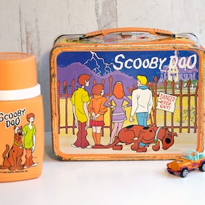 Vintage 1973 Hanna Barbera Scooby Doo Lunch Box With Thermos, Plus '98  Velma Jeep Wrangler, Retro Cartoon TV Show Collectibles, Decor 